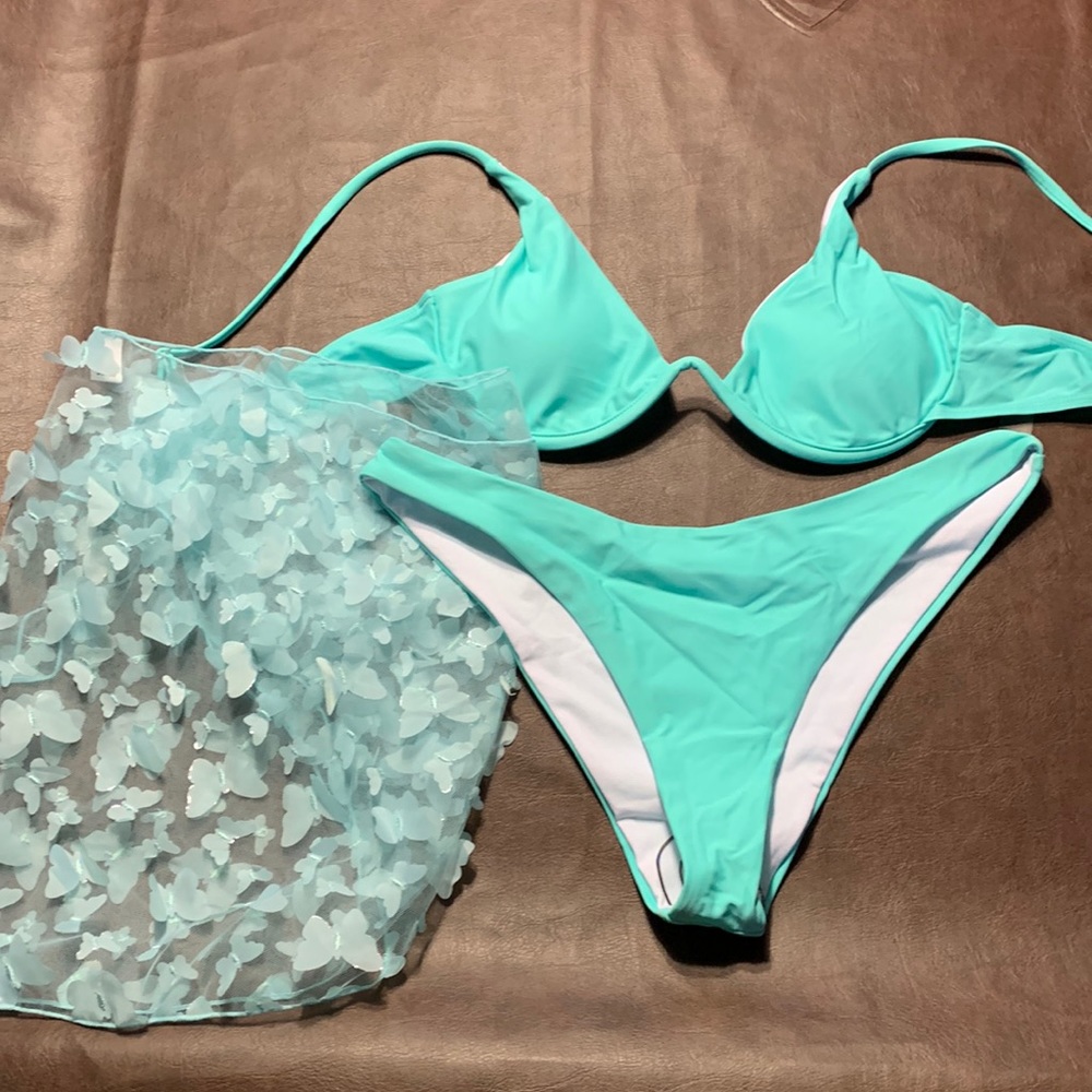 NWT Zaful cheeky bikini with coverup